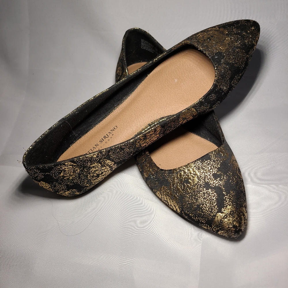 Black & gold flats